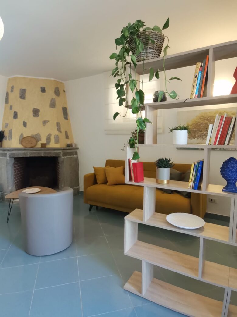 Angolo piano terra Casale Donna Mita