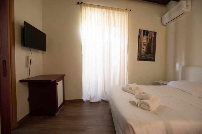 Camera 202 Hotel Sant'Anna Rotonda - Foto Marilena Di Vito