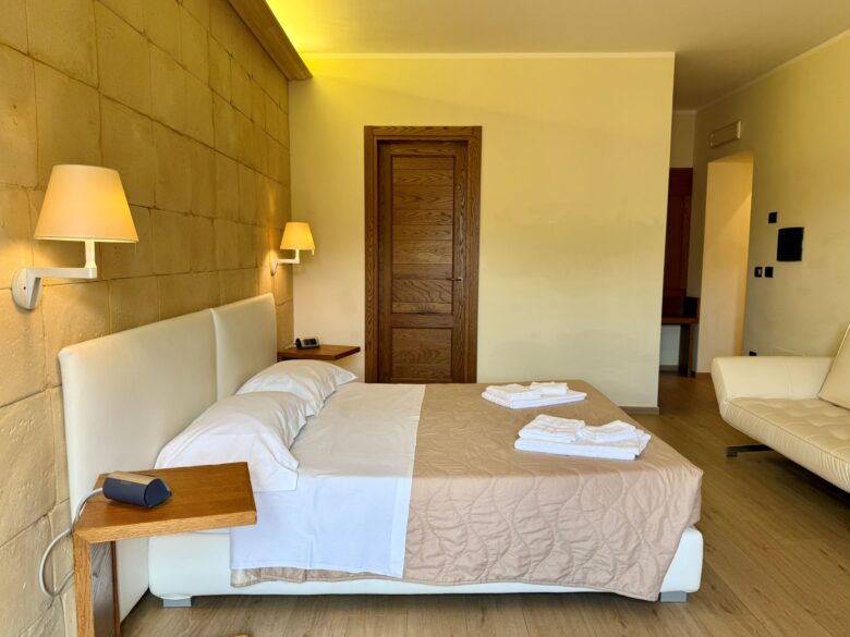 Camera 302 Passiflora Mamma Peppina