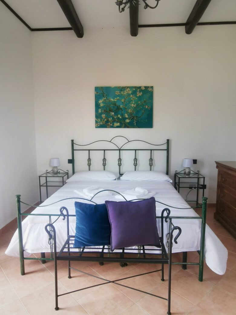 Camera casale Donna Mita secondo piano attico