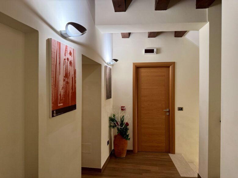 Ingresso Camera 102 Hotel Sant'Anna