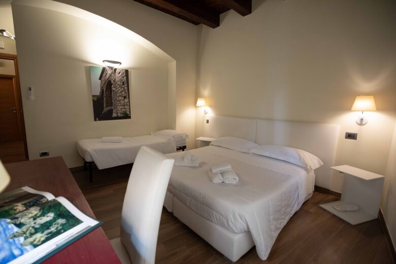 Panoramica della camera 201 Hotel Sant'Anna - Foto Marilena Di Vito