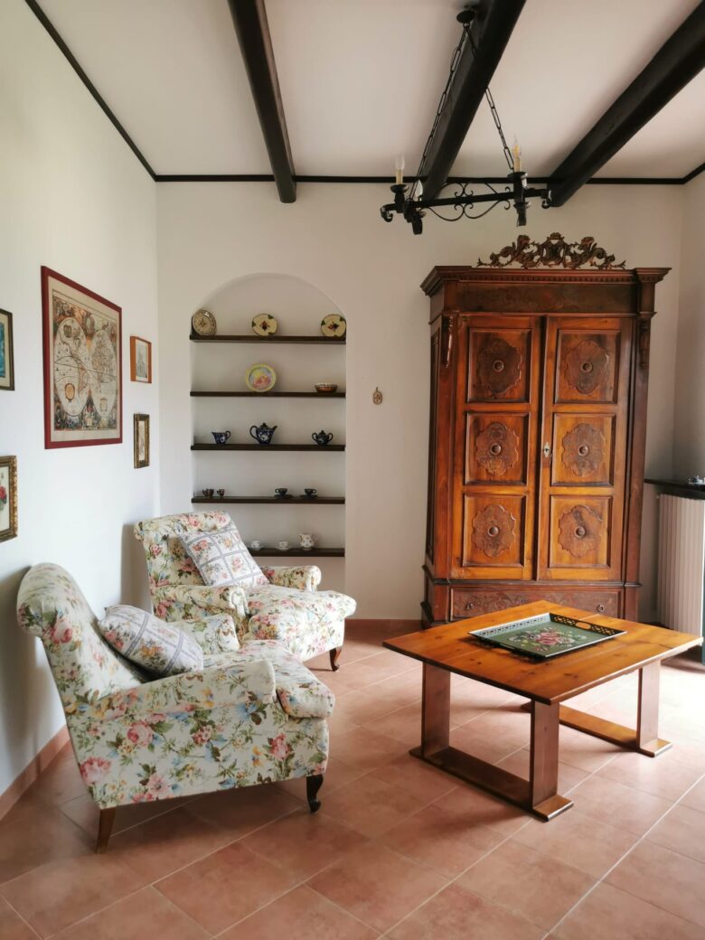 Salottino del Casale Donna Mita