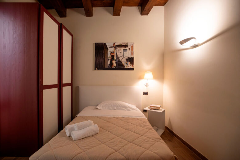 Camera 102, vista frontale - Foto Marilena Di Vito