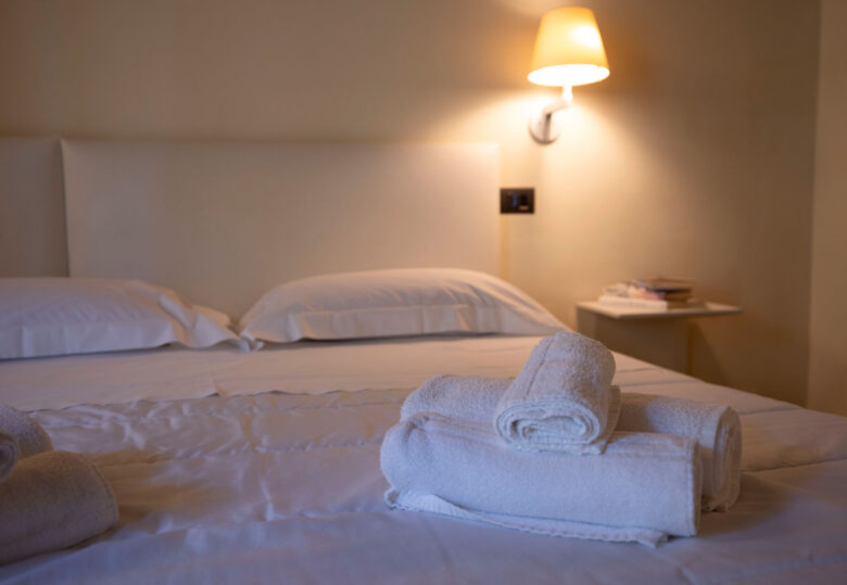 Particolare del letto camera 103 Hotel Sant'Anna - Foto Marilena Di Vito